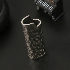 Estuche para Encendedor de Metal Vintage Futeng, Diseño de Cráter de Meteorito, Venta al por Mayor, Soporte para Encendedor 3D, Accesorio de Alta Gama, Apto para Encendedores J6 - Product Image 4