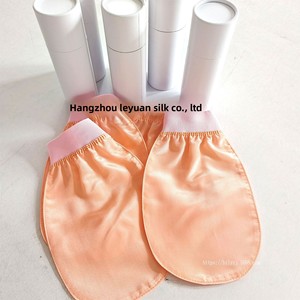 Nouveaux gants de bain turcs <span class=keywords><strong>en</strong></span> <span class=keywords><strong>soie</strong></span> très demandés, serviette de bain exfoliante haut de gamme pour le gommage à la boue, <span class=keywords><strong>gant</strong></span> <span class=keywords><strong>exfoliant</strong></span> <span class=keywords><strong>en</strong></span> <span class=keywords><strong>soie</strong></span> turque super doux pour le lavage du visage - Product Image 1