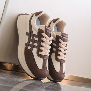 Nouvelles baskets de sport décontractées pour femmes chaussures de marche et de course à semelle épaisse taille haute avec bout rond et semelle intérieure en maille plate - Product Image 4