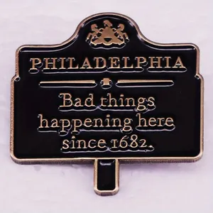 "ฟิลาเดลเฟียสิ่งไม่ดีเกิดขึ้นที่นี่ตั้งแต่1682" อุปกรณ์เสริมป้ายป้ายถนนตลก - Product Image 1
