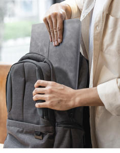 Housse de protection pour ordinateur portable en cuir PU, légère, imperméable et durable, style sac à main, avec support réglable et tapis de souris intégré, vente en gros - Product Image 5