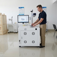 Graveur laser à fibre certifié CE Raytu pour marquage permanent sur surface métallique en fer, cuivre et alliage