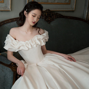 Satin Wedding Dress Off The Shoulder Princess Ball Gown Sweetheart Neckline Simple Elegant Forest Style Train For Brides - Product Image 2