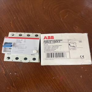 全新正品 PLC 2CSF204101R3950 - F204 A-125-0,<span class=keywords><strong>3</strong></span> - 断路器工业自动化产品 * 最佳性价比 - Product Image 1