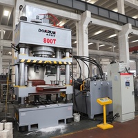 Presse hydraulique à quatre colonnes de 800 tonnes pour blocs de sel à lécher pour animaux