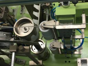 Высококачественная полностью автоматическая линия по производству детских подгузников, восстановленная с компонентами сердечника ПЛК для бумажных материалов из древесной массы - Product Image 4