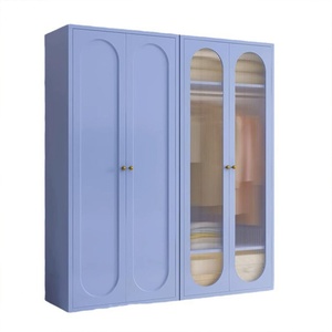Armoire en bois massif colorée et personnalisable pour enfants avec portes coulissantes, idéale pour la chambre d'enfant, meubles de chambre à coucher - Product Image 1