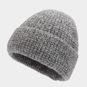 Ensemble chaud d'hiver en 3 pièces pour hommes <span class=keywords><strong>et</strong></span> femmes, nouveau style élégant, écharpe, chapeau <span class=keywords><strong>et</strong></span> <span class=keywords><strong>gants</strong></span> en jacquard imprimé bicolore mélangé, 100% acrylique - Product Image 4