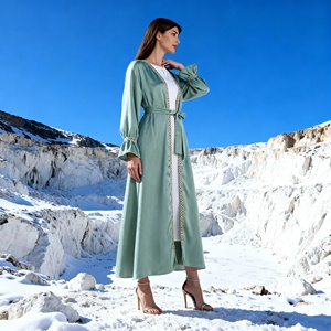 ชุดอาบายะห์ผ้าโพลีเอสเตอร์ตกแต่งด้วยลูกไม้คุณภาพสูงสั่งทำพิเศษสำหรับสตรีชาวมุสลิม ขายส่งจากผู้ผลิต - Product Image 2