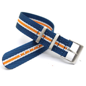 Single Pass 1 Pièce Sergé Motif Nylon Bracelet de Montre Premium Tissu Rayé pour Smartwatch Disponible en Plusieurs Couleurs Stocké - Product Image 4