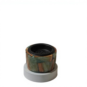 Brûleur à encens Bukhoor en bois d'acacia et résine époxy artisanale, unique et artistique, pour la décoration et le parfum de la maison - Product Image 1