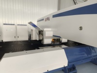 Máquina de Prensado y Punzonado CNC con Servocontrol de Enlace Multieje para Corte y Conformado de Rollos
