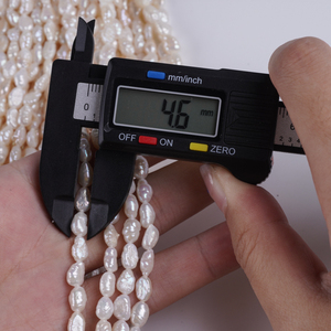 <span class=keywords><strong>Perlas</strong></span> naturales al por mayor 4-5mm White River Clam Pearl Strand-para la fabricación de joyas delicadas y diseños artesanales - Product Image 6