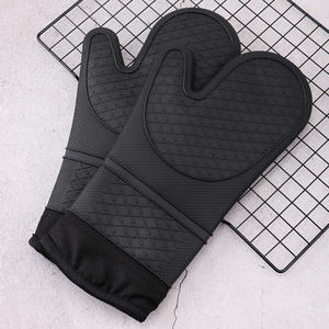 Guantes de Cocina de Silicona Largos y Resistentes al Calor para Microondas y Cocina, Ideales para Calentar Comidas Fácilmente - Product Image 2