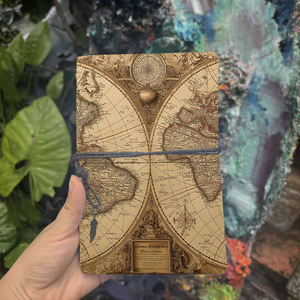 A6 Journal Tax Season y Easter Combo <span class=keywords><strong>de</strong></span> regalo para contadores con mapa del mundo <span class=keywords><strong>de</strong></span> estilo antiguo con brújula impresa en <span class=keywords><strong>la</strong></span> portada - Product Image 2