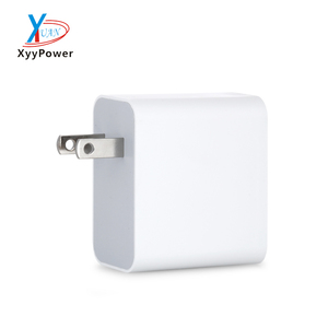 <span class=keywords><strong>Chargeur</strong></span> mural personnalisé US avec prise IEC PD3.0 <span class=keywords><strong>30W</strong></span> Type C PD rapide pour téléphone <span class=keywords><strong>Apple</strong></span> <span class=keywords><strong>iPhone</strong></span> Samsung - Product Image 2