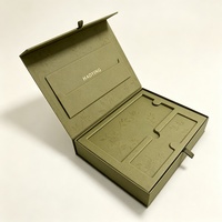 Boîtes cadeaux personnalisées, boîte en papier magnétique de luxe, fermeture du couvercle, carton gris UV noir, ruban satiné