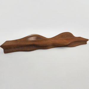 ม้านั่งไม้แกะสลักลายคลื่น รุ่น Y716 สำหรับตกแต่งสวน ทางเข้าบ้าน ระเบียง รีสอร์ท หรือพื้นที่นั่งพักผ่อนกลางแจ้ง - Product Image 3