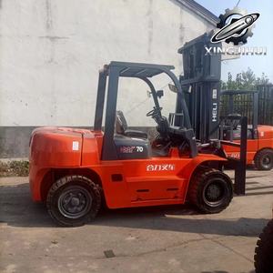 Chariot élévateur HELI CPCD70 7 tonnes, chariot élévateur d'occasion, Chine, 7 tonnes, moteur ISUZU C240, machine d'occasion, d'occasion, à essence, 7000 kg - Product Image 5