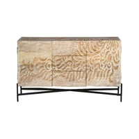Buffet en bois sculpté à la main avec un design abstrait en forme de vague |   Console de rangement au fini naturel avec base en métal