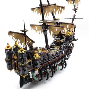 Ensemble de blocs de construction de <span class=keywords><strong>bateau</strong></span> <span class=keywords><strong>pirate</strong></span> impérial <span class=keywords><strong>des</strong></span> <span class=keywords><strong>Caraïbes</strong></span>, 2294 pièces, modèle de navire amiral compatible 71042, jouet de construction en plastique pour tous les âges - Product Image 2