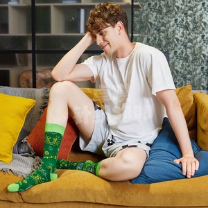 Logo personalizzato <span class=keywords><strong>uomo</strong></span> simpatico cartone animato Anime divertente novità alla moda calzini pazzi da <span class=keywords><strong>uomo</strong></span> - Product Image 6