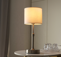 Lampe de bureau moderne minimaliste rechargeable, éclairage d'intérieur, abat-jour en tissu, fer, sans fil, batterie, lampe de lecture de table