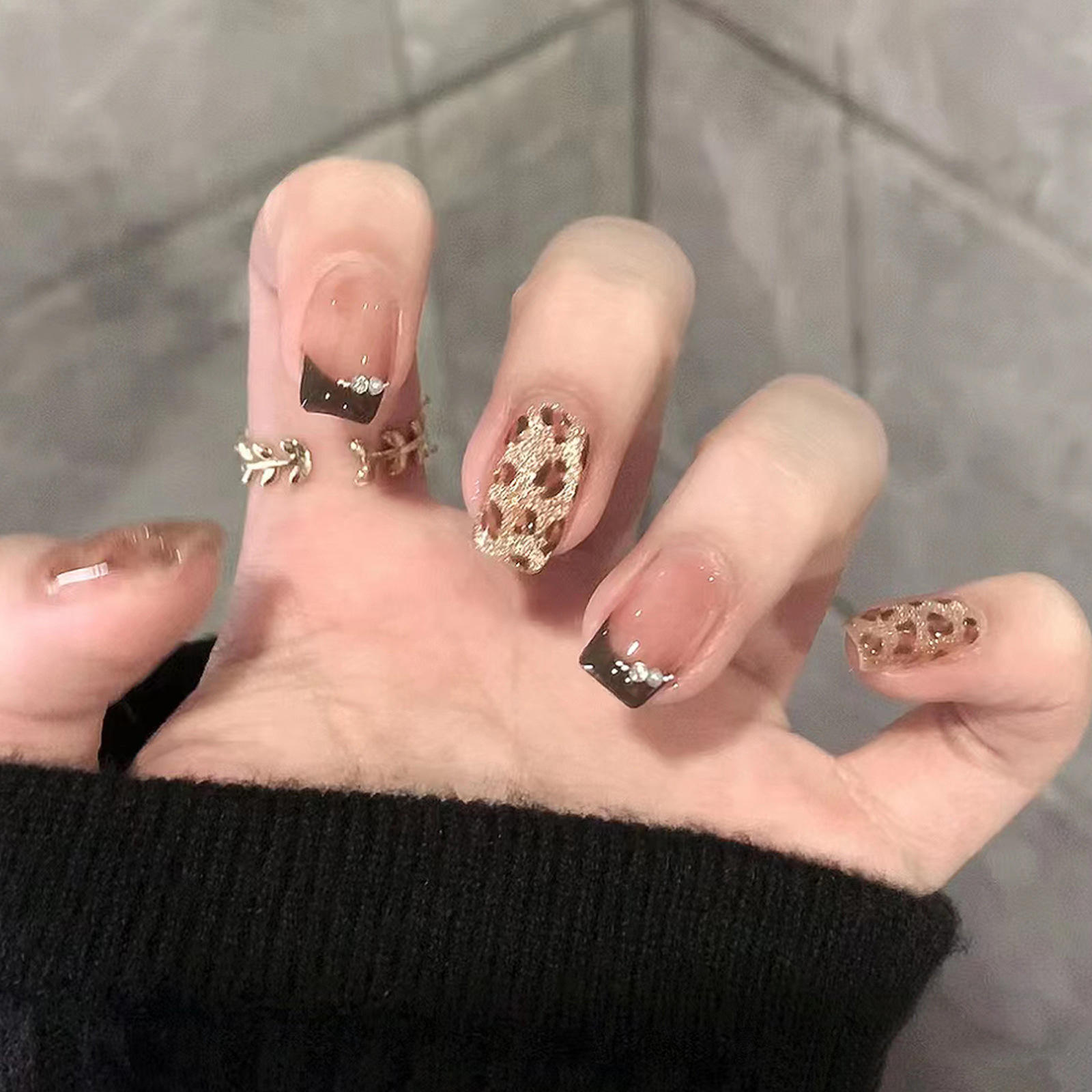 BY1818 Gold Pink Leopard Print