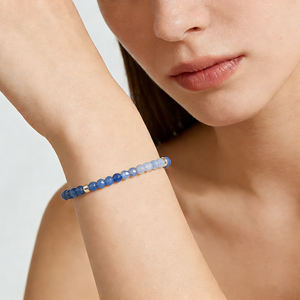 Pulsera de cuentas de piedra dorada azul, cristal natural, estilo bohemio minimalista, delicado, ajustable, regalo para el Día de San Valentín para mujer - Product Image 1