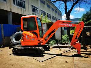 Componente Central del Motor de Alta Calidad Usado para Excavadora U-25 U35 de 2.5 Toneladas 2012, Capacidad del Cucharón de 0.15M3, Enfocado en el Motor para Video - Product Image 2