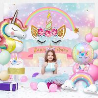 Décorations de fête sur le thème de la licorne, arche de ballons roses avec toile de fond, nappe, grands ballons en feuille auto-conçus pour fête d'anniversaire
