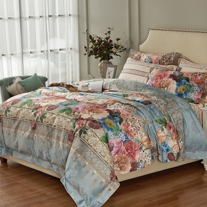 Parure de lit quatre pièces en satin jacquard 100 % coton de style européen, housse de couette chaude pour l'hiver, literie respirante - Product Image 2
