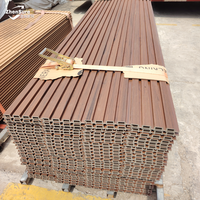 Panneaux muraux WPC co-extrudés imperméables pour extérieur, directement de l'usine