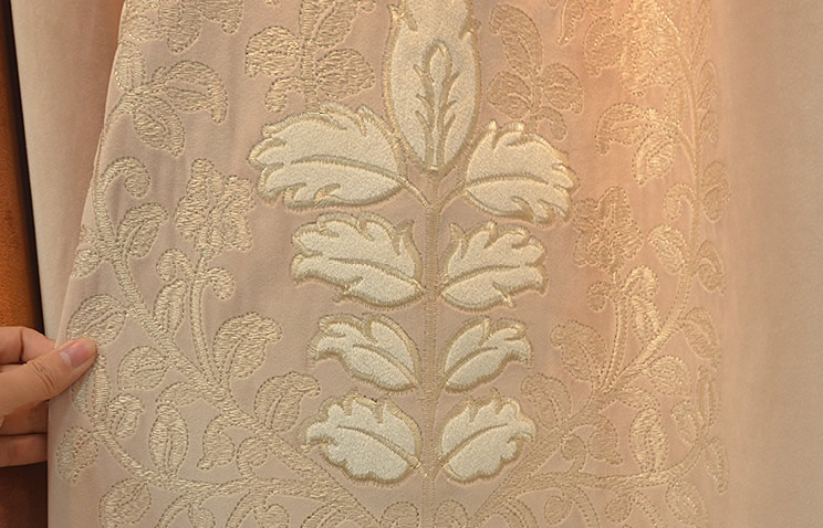 ผ้าม่านสีเบจ