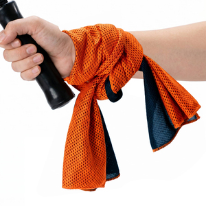 Premium Mikrofiber Soğutucu Havlu Anında Soğuk Hissettiren Yumuşak Ter Emici Özel Logolu Düz Renkli Koşu ve Spor Salonu Kullanımı İçin Soğutucu Havlu - Product Image 1