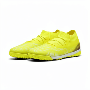 Zapatos de Fútbol TF Amarillos 2026, Transpirables, Tejidos, de Caña Alta, Antideslizantes para Césped Artificial - Product Image 1