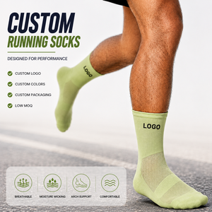 Chaussettes de course à compression avec logo personnalisé, respirantes, légères, chaussettes de sport pour hommes et femmes - Product Image 1