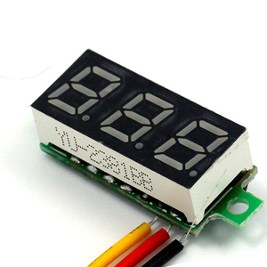 Voltmetro Digitale LED DC 0,28 Pollici 0-100V Tester di Tensione per Auto e Dispositivi Mobili Rilevatore di Tensione 12V Rosso Verde Blu Giallo - Product Image 2