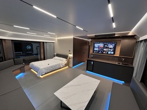 Capsule spatiale de haute qualité, sûre, confortable et entièrement assemblée pour les sites de glamping en montagne - Product Image 6