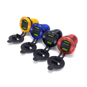 Yicheng-carcasa de aluminio para coche, Cargador USB Dual QC3.0 con voltímetro Digital - Product Image 5