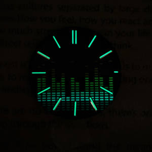 Esfera de reloj modificada de 31.8mm con símbolo musical y diseño de roble para movimiento NH35, verde luminoso - Product Image 5