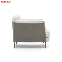 Fauteuil Shelley de designer italien moderne avec pieds à structure métallique Chaise longue en selle pour mobilier de salon Chaise de loisirs en tissu