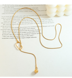 Venta al por mayor 18K chapado en oro de acero inoxidable estilo minimalista delicado brillante bola Lariat Collar para regalo de las mujeres - Product Image 3