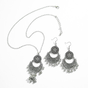 Ethnic <b>Silver</b> Plated <b>Necklace</b> And Earring <b>Set</b> Women's Floral Design Party Jewelry Alloy Fashion Jewelry <b>Sets</b> - Product Image 5