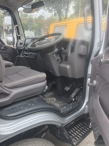 Les camions à benne basculante légers Foton à conduite à droite se vendent rapidement - Product Image 2