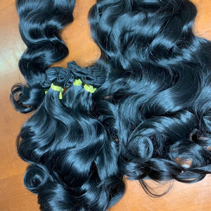 Capelli Brasiliani LDM da 10 a 50 Pollici, 100% Capelli Umani Vergini, Economici Fasci di Capelli Ondulati, Fasci di Capelli Umani Ricci Grezzi Birmani di Qualità Mink - Product Image 4