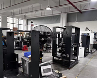 Machine voor het maken van schoenenverpakkingen, lingerieverpakkingen, sieradenverpakkingen, horlogeverpakkingen, cadeauverpakkingen, cosmetica- en huidverzorgingsverpakkingen, parfumverpakkingen en stevige dozen.