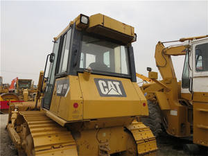 Bulldozer à chenilles d'occasion Caterpillar D6G-2, Bulldozer CAT D6 fabriqué au japon à vendre pas cher en vente à Shanghai - Product Image 6