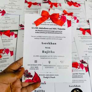 Invitation de mariage personnalisée de style classique, impression personnalisée pour une cérémonie de mariage romantique - Product Image 2