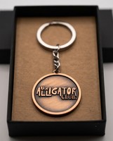 Porte-clés mousqueton vintage en alliage de zinc, logo du club Alligator personnalisé en relief, souvenir, cadeau pour les membres du club